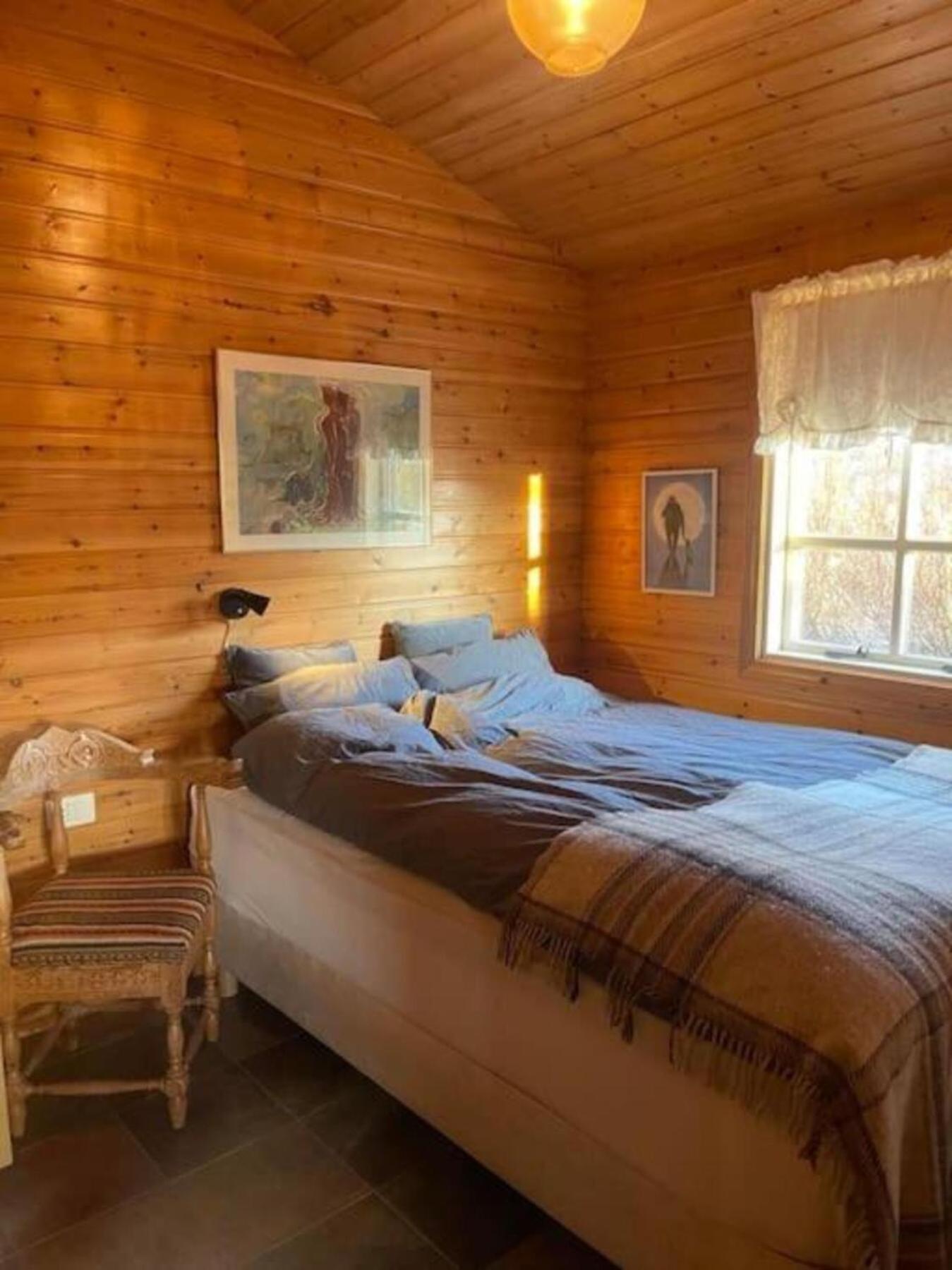 Cozy 2 Bedroom Cottage With Hot Tub Akureyri Exterior photo